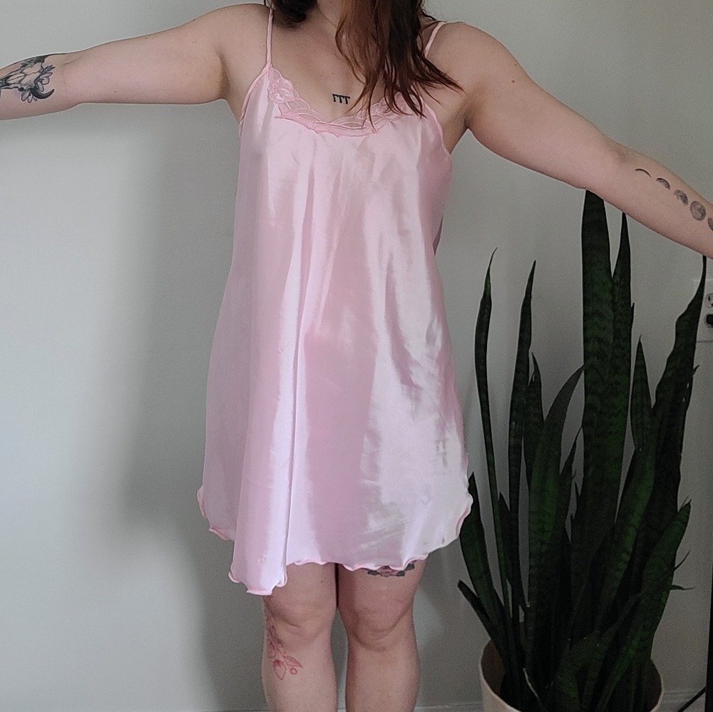 Vintage Elegant Pink Satin Chemise Slip